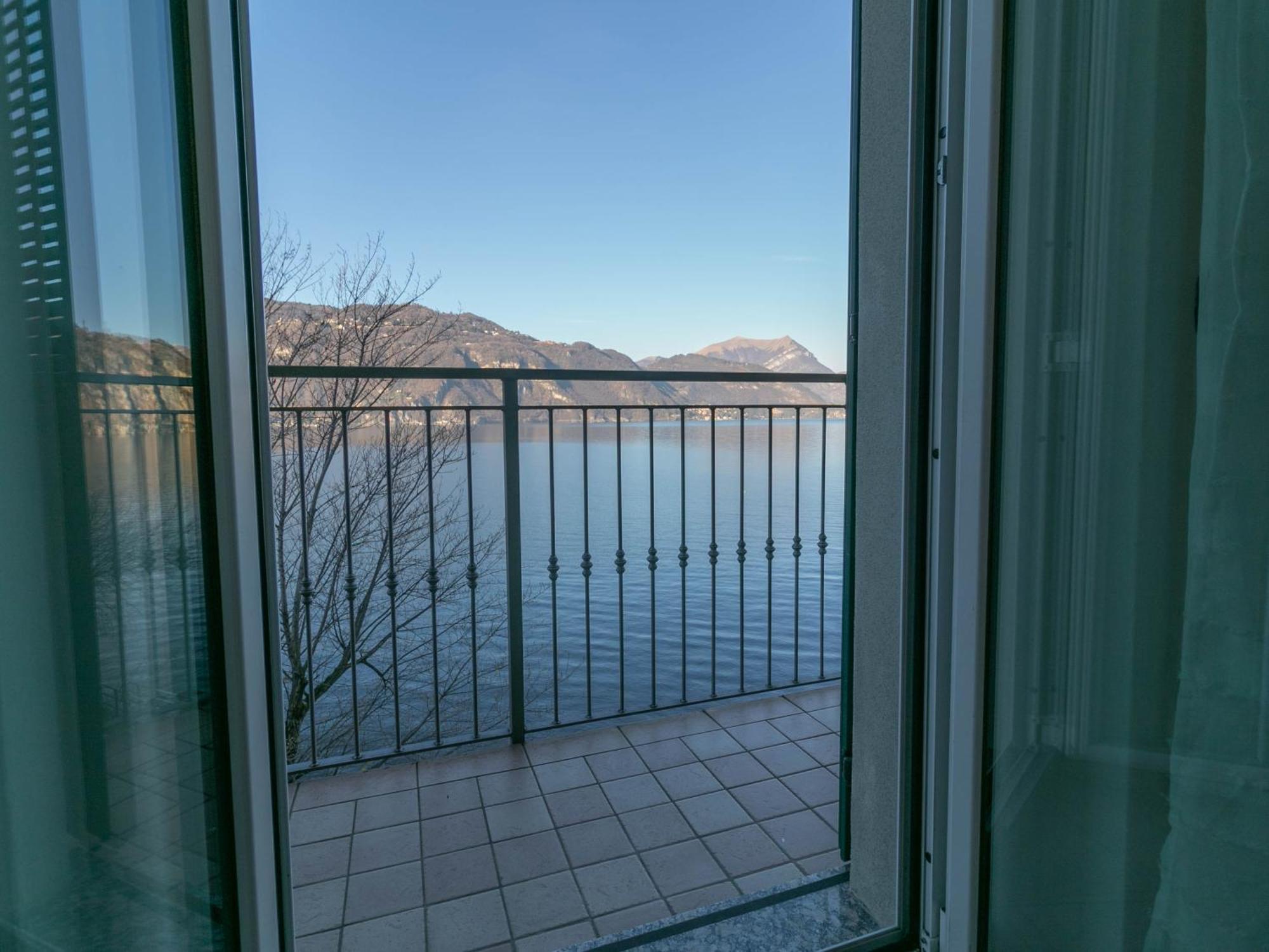 Villa Olcio - Al Lago Mandello del Lario Luaran gambar