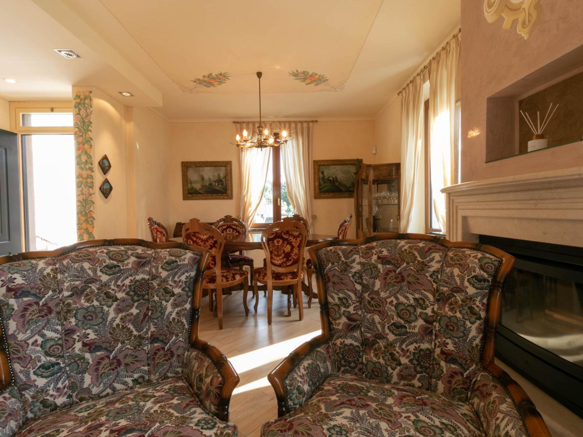 Villa Olcio - Al Lago Mandello del Lario Luaran gambar