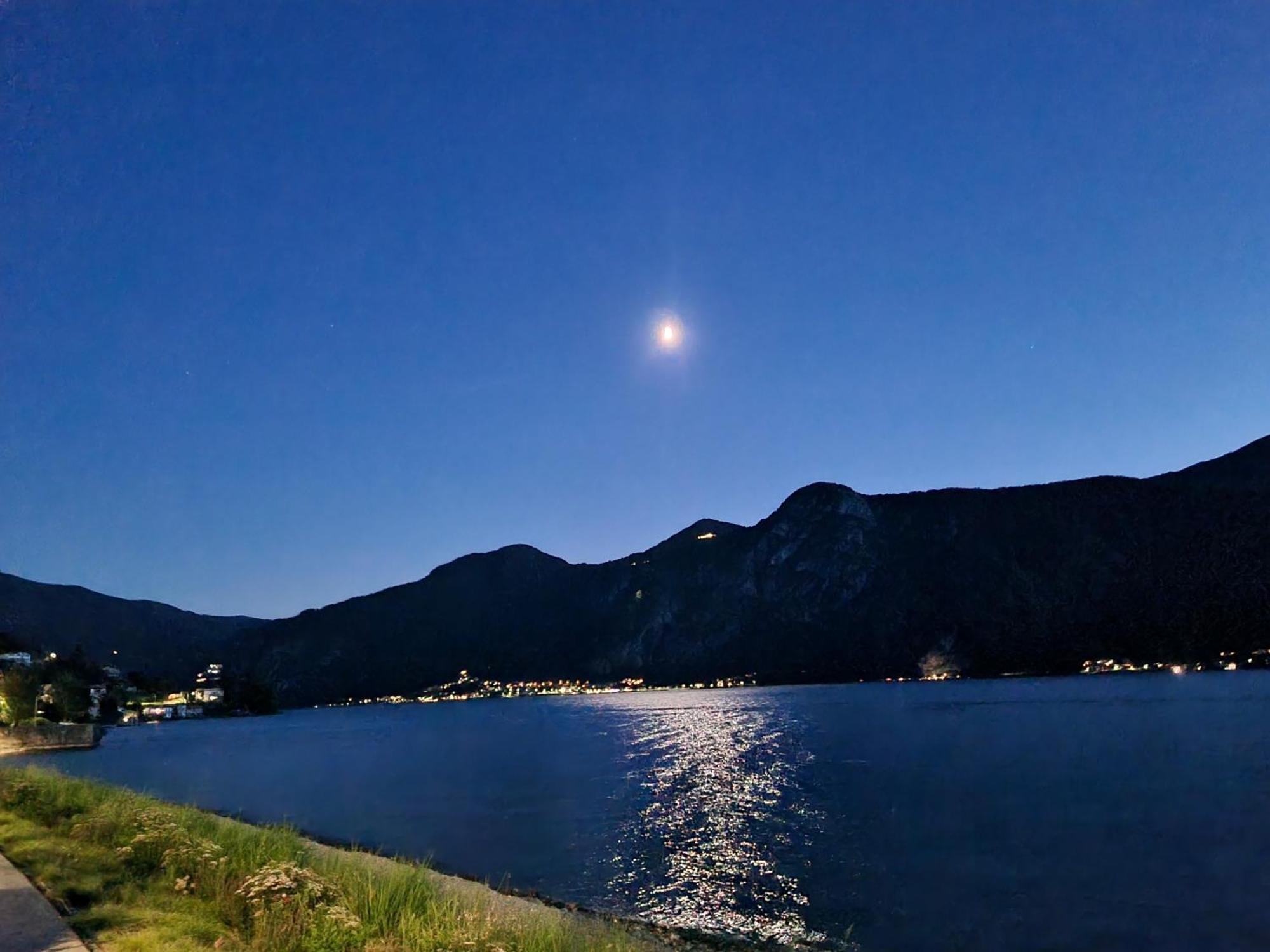 Villa Olcio - Al Lago Mandello del Lario Luaran gambar